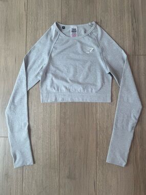 Gymshark Light Gray Seamless Cropped Long Sleeve Top